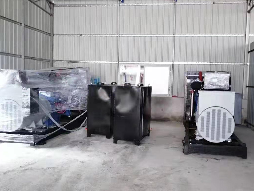 佛山南海泌衝水泥混凝土公司2台500KW玉柴發電機組