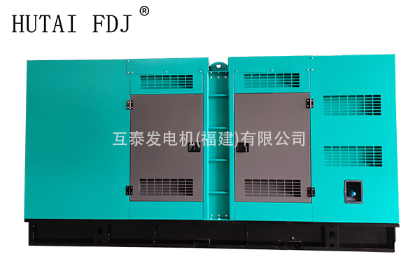 220康明斯（sī）動力柴油發電機組 275KVA靜音發（fā）電機（jī） 6LTAA8.9-G3